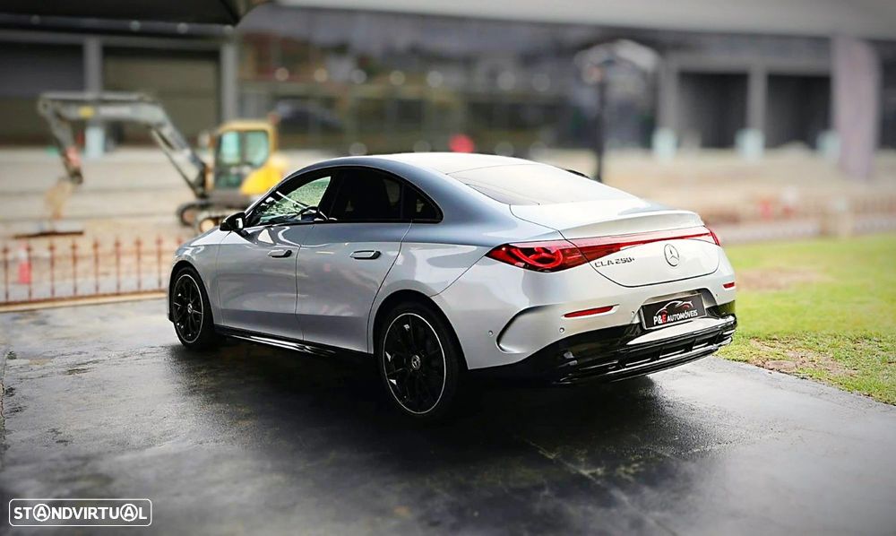 Mercedes-Benz CLA 250+ EQ - 12