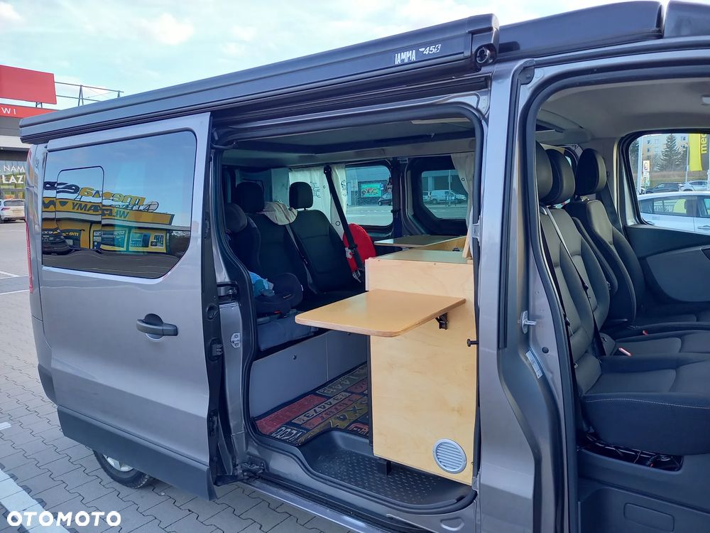 Renault Trafic - 16