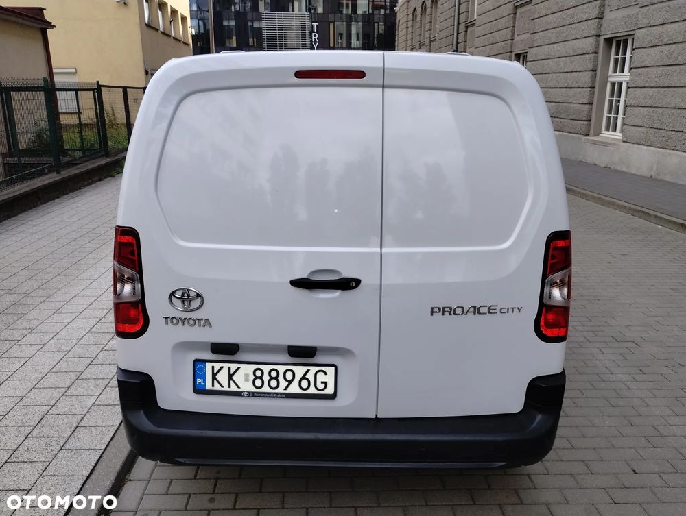Toyota Proace City VAN - 3