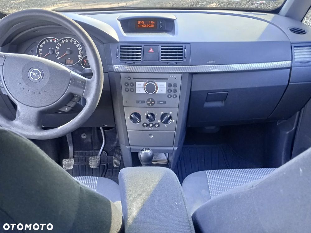 Opel Meriva 1.6 16V - 12