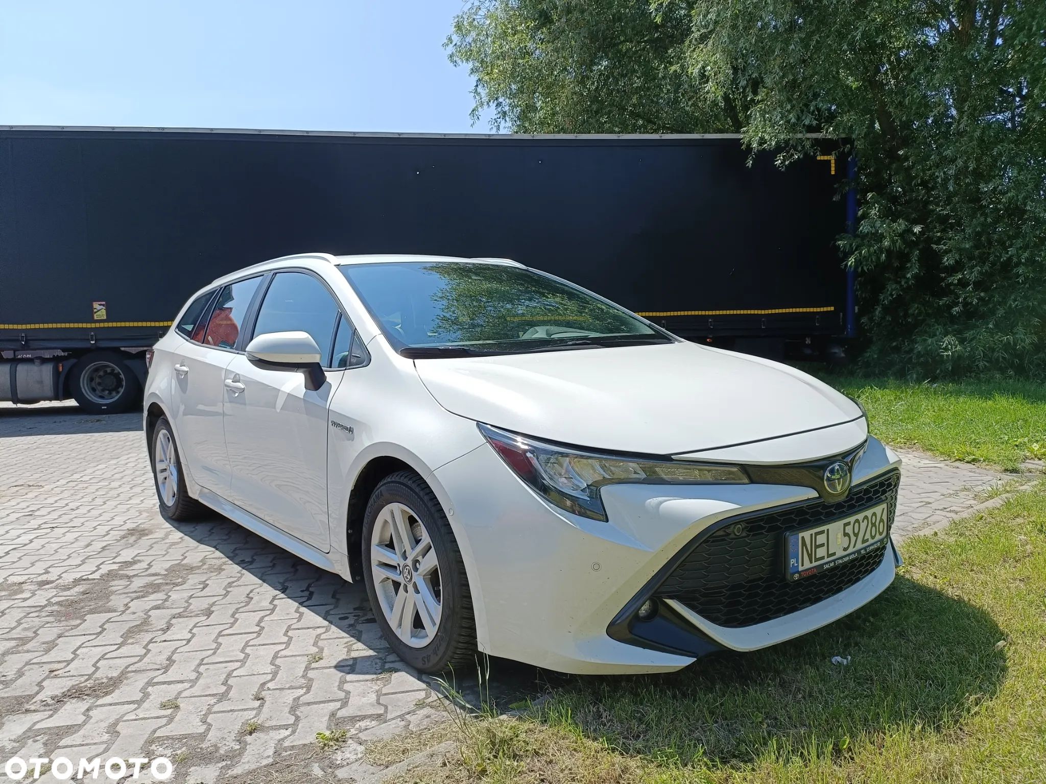 Toyota Corolla 2.0 Hybrid Comfort - 1