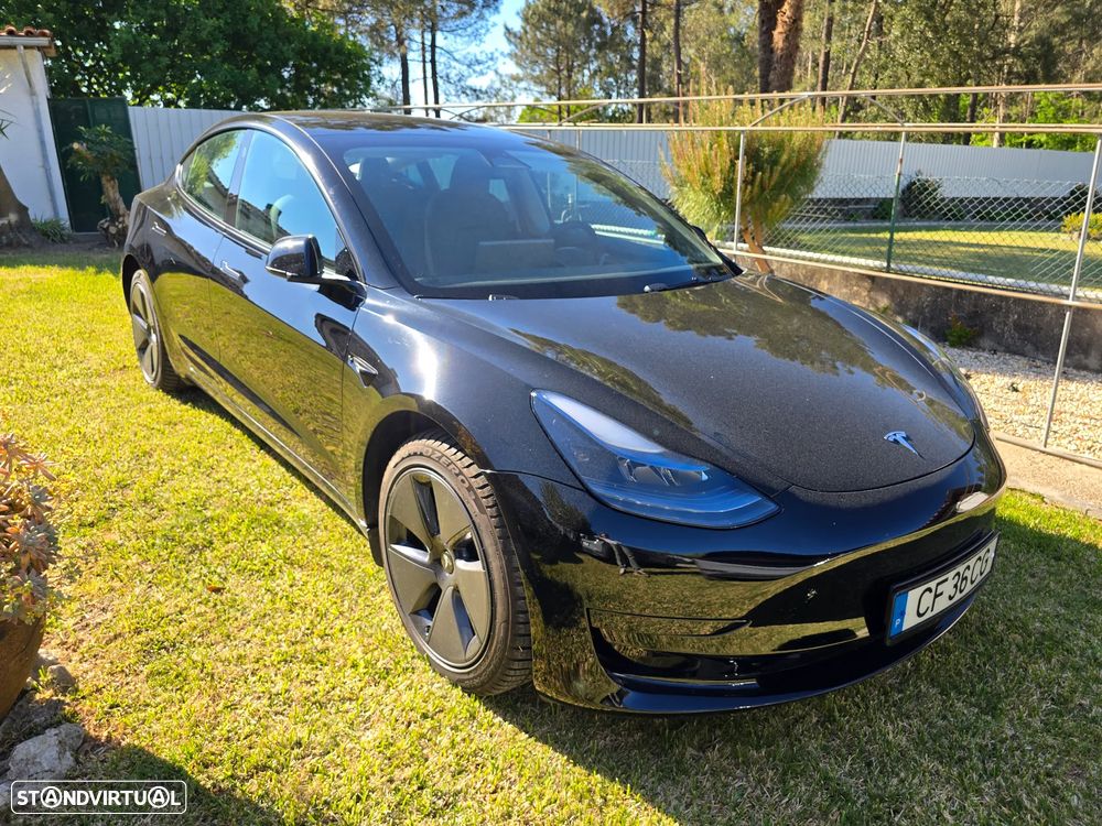 Tesla Model 3 Standard Range Plus RWD - 3