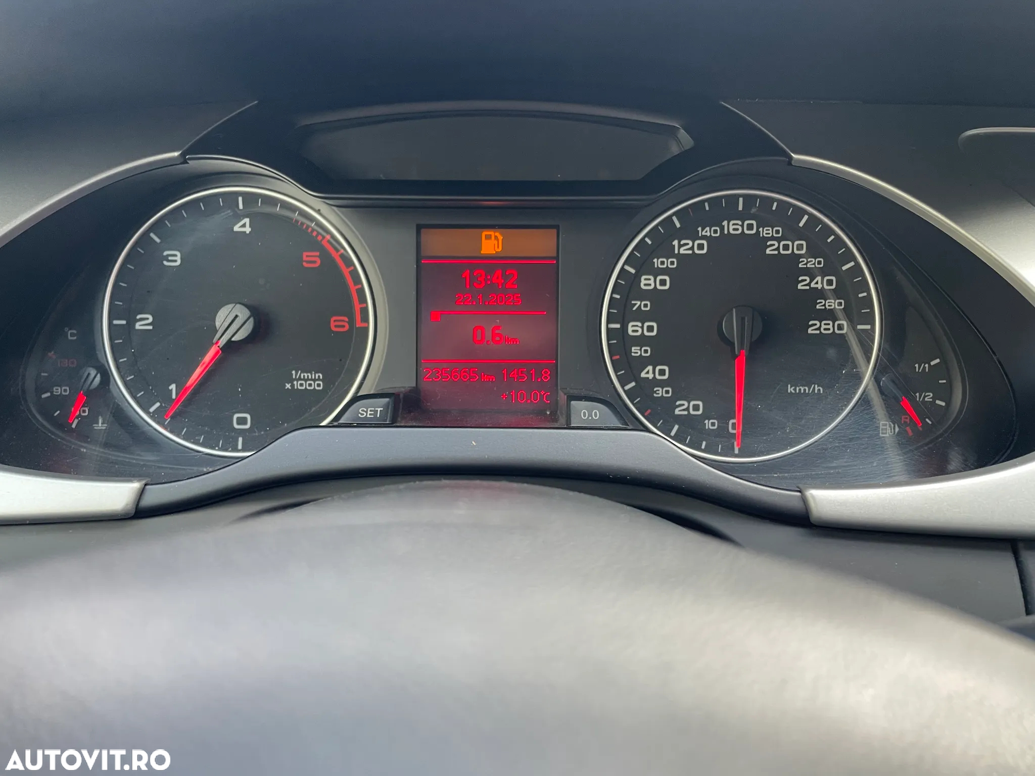 Audi A4 2.0 TDI Avant - 8