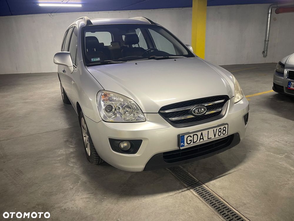 Kia Carens 2.0 CRDi Tour - 17