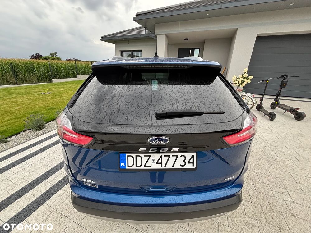 Ford Edge - 10
