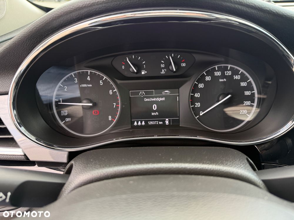 Opel Mokka X 1.6 Essentia S&S - 22