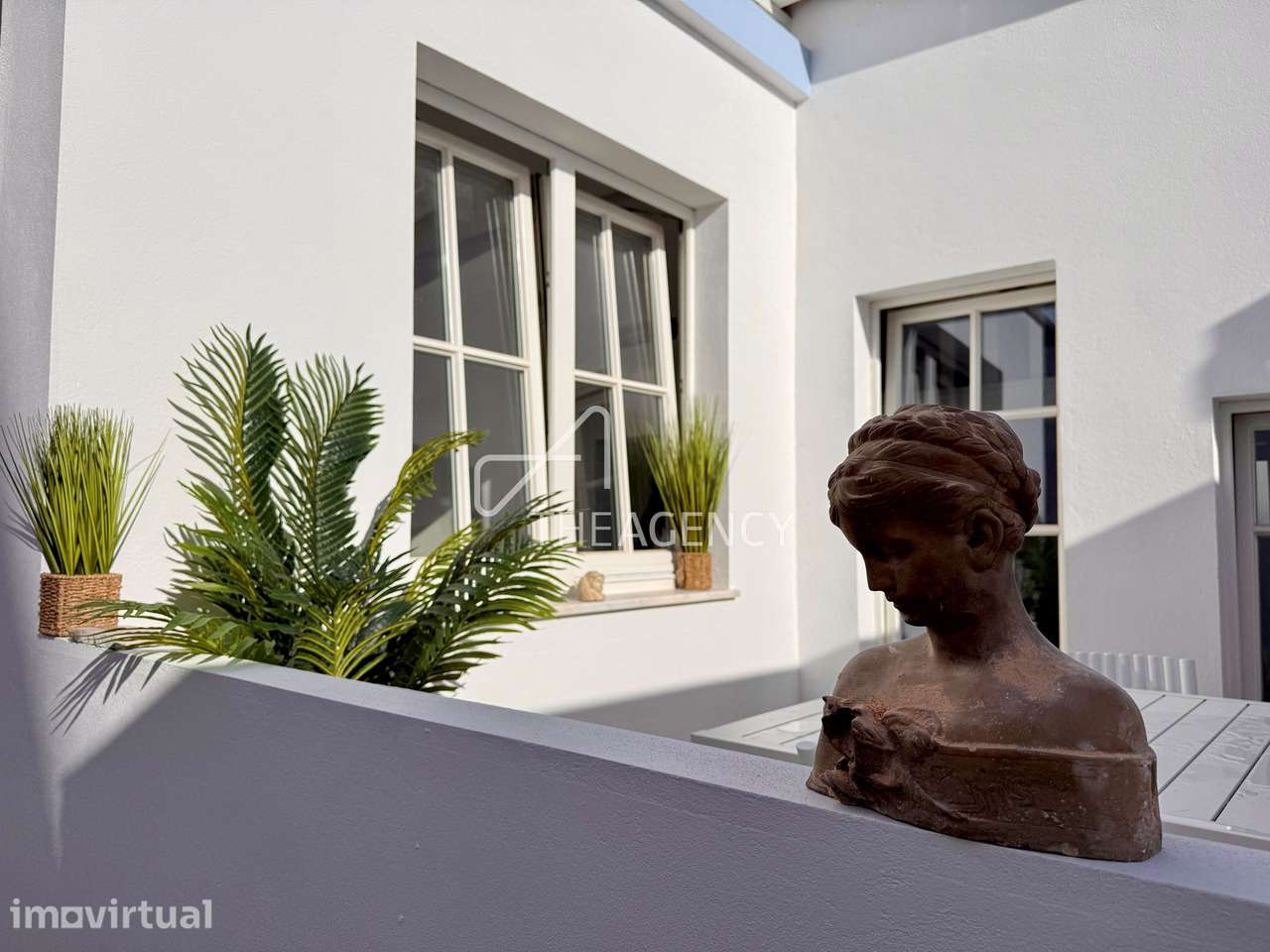 Moradia T2+1 encantadora, historicamente renovada, na zona antiga de P - Grande imagem: 5/34