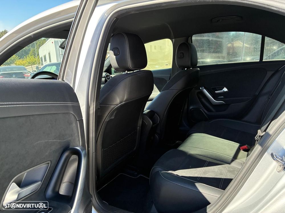Mercedes-Benz A 250 - 16