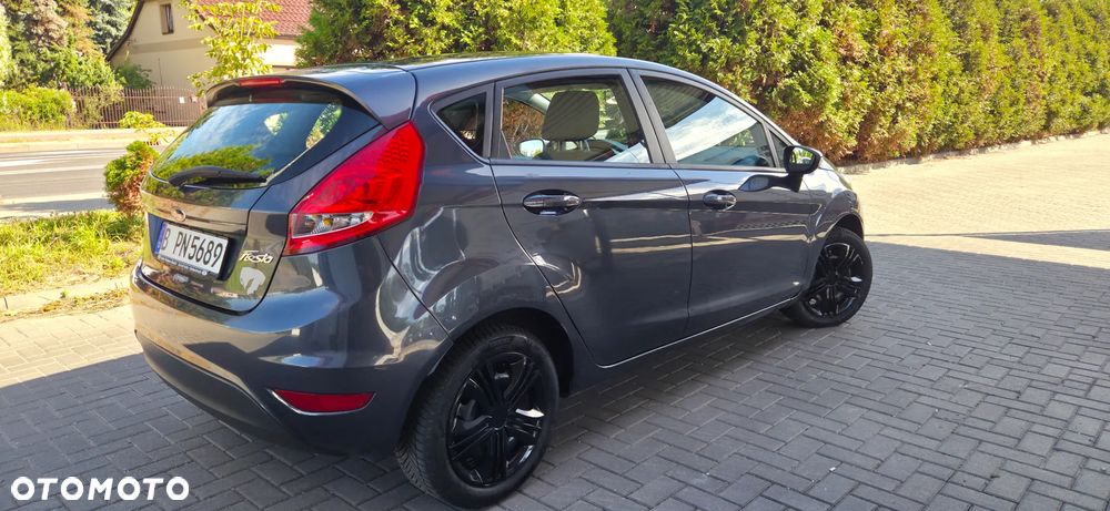 Ford Fiesta 1.25 Champions Edition - 14
