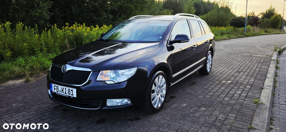 Skoda Superb 2.0 TDI Green tec DSG Exclusive - 2