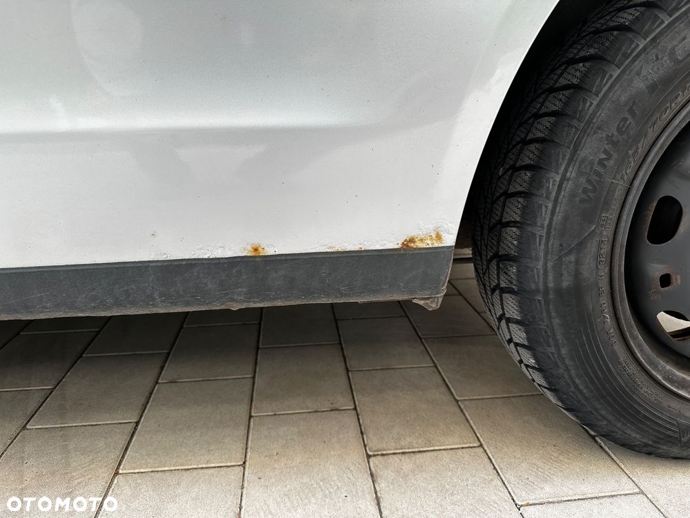 Volkswagen Polo 1.4 FSI - 21