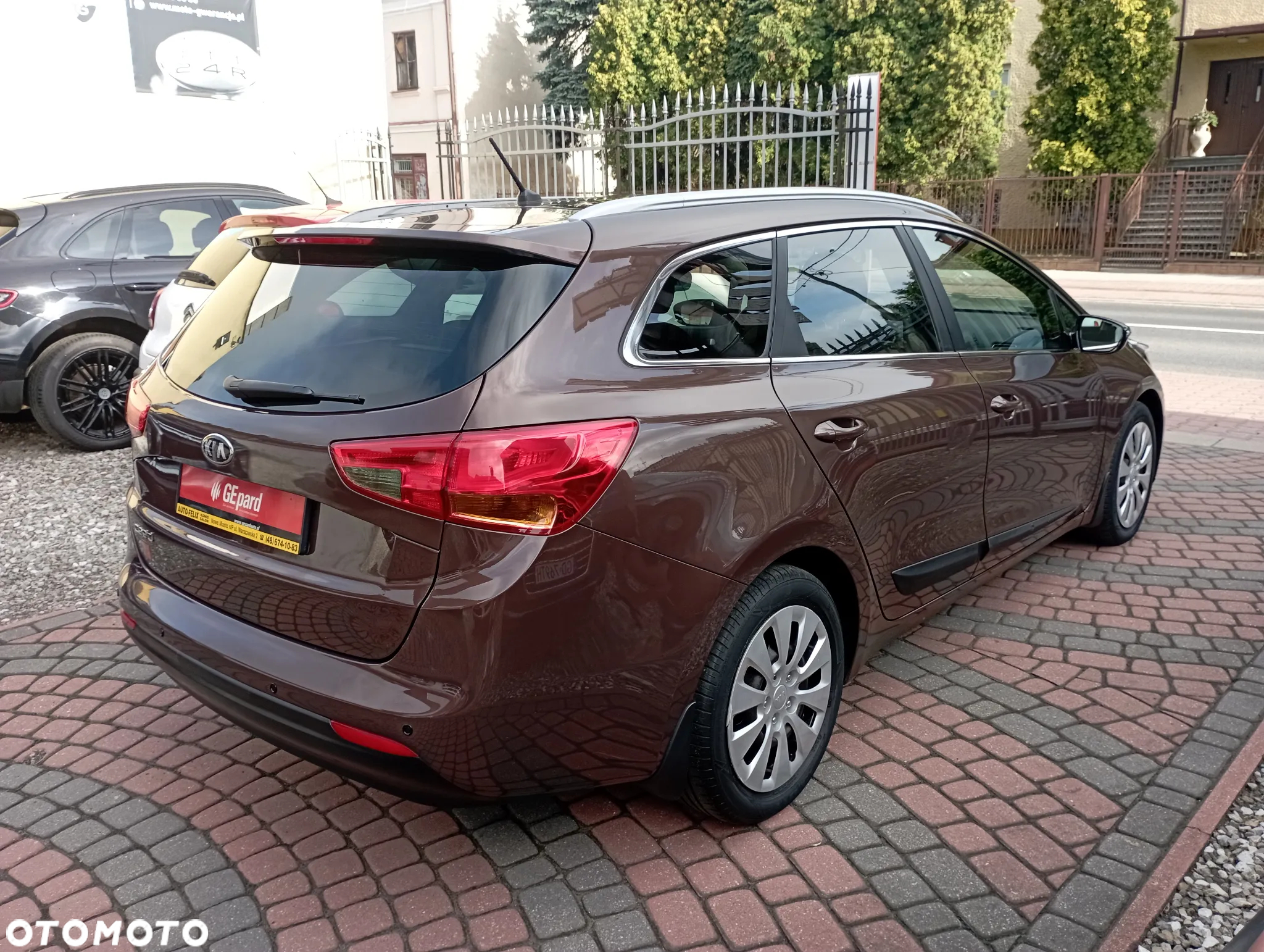 Kia Ceed Cee'd 1.6 GDI XL DCT - 4