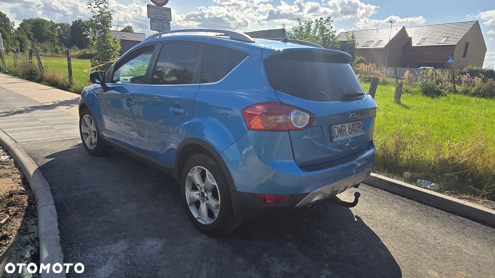 Ford Kuga 2.0 TDCi 4x4 Titanium - 2
