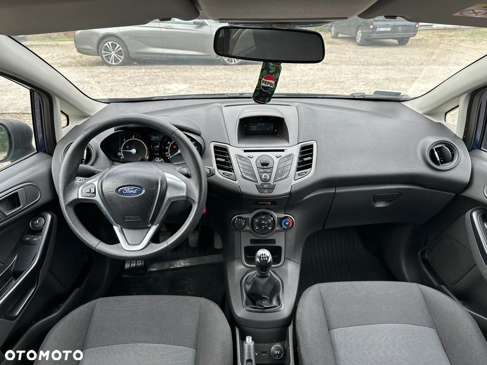 Ford Fiesta - 21