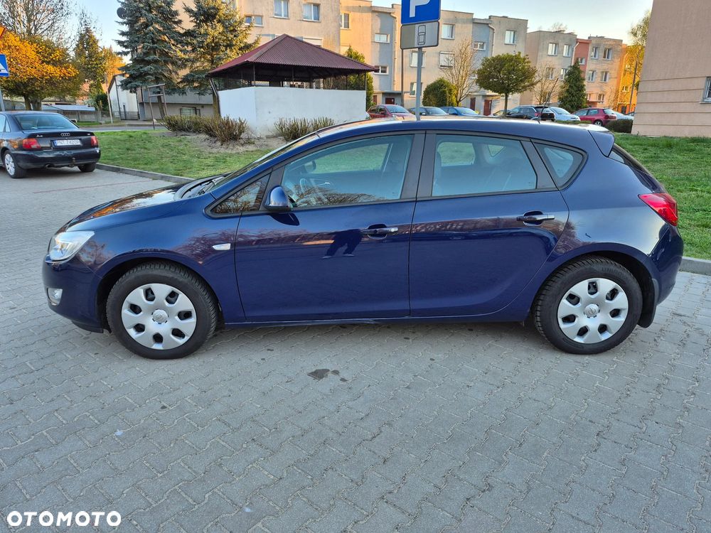 Opel Astra 1.4 Selection - 15