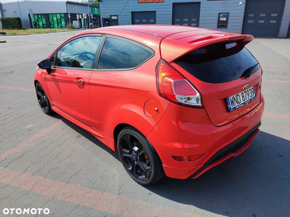 Ford Fiesta ST - 6