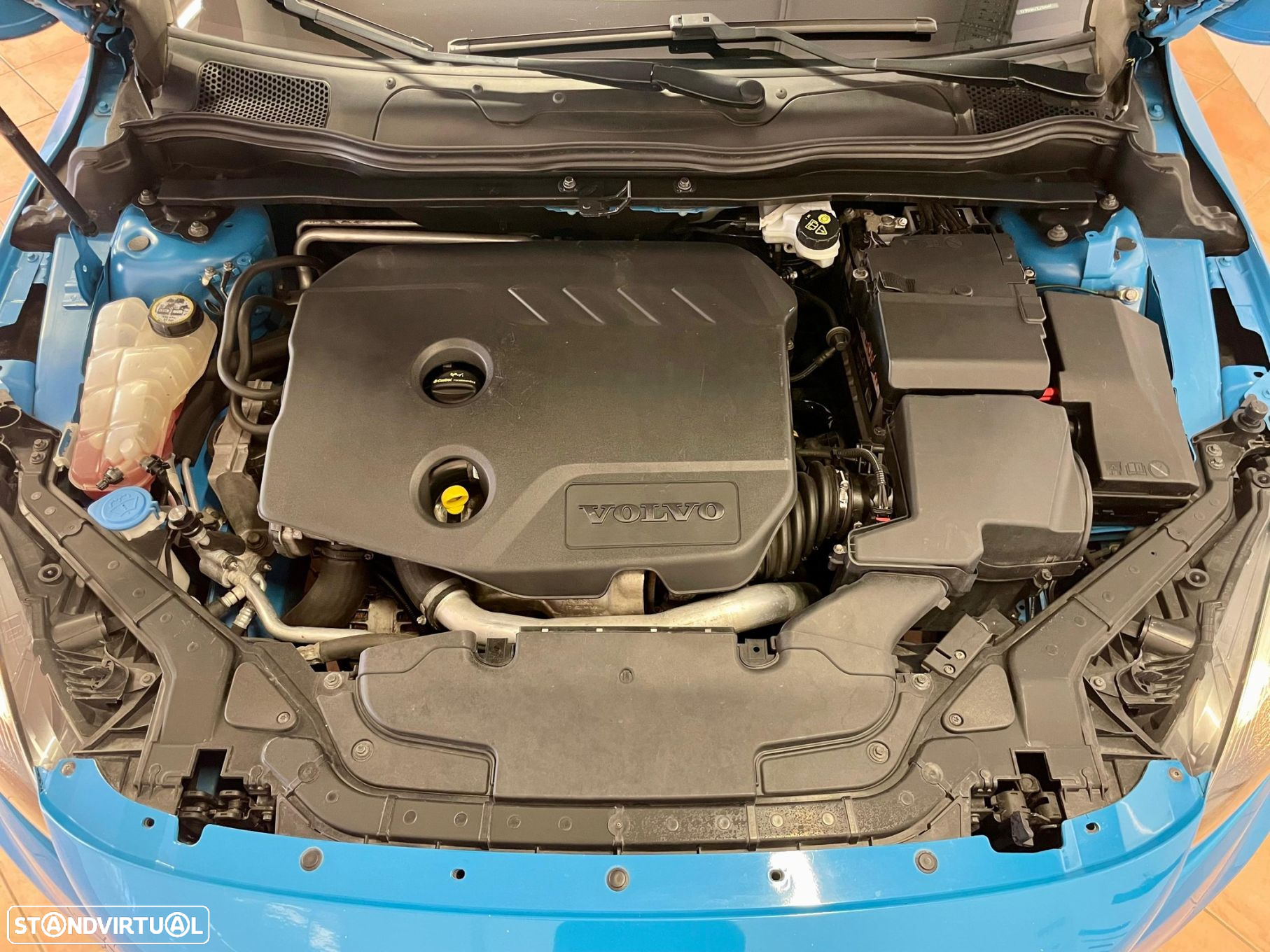 Volvo V40 1.6 D2 R-Design - 51