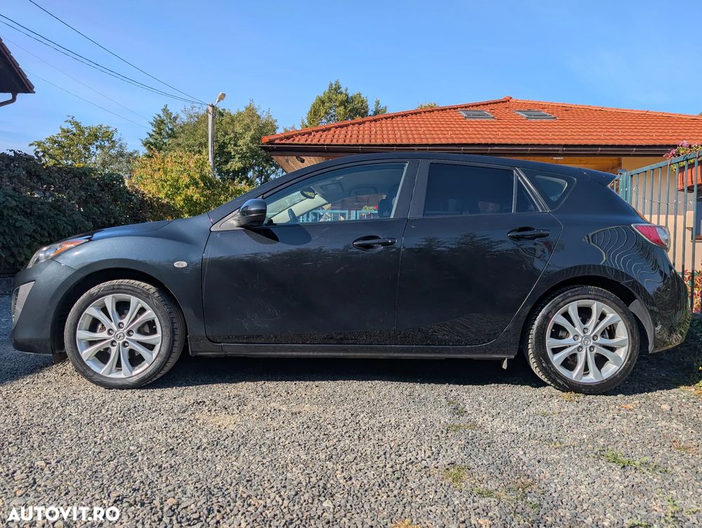 Mazda 3 2011 photo 3