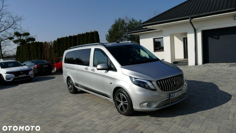 Mercedes-Benz Klasa V - 17