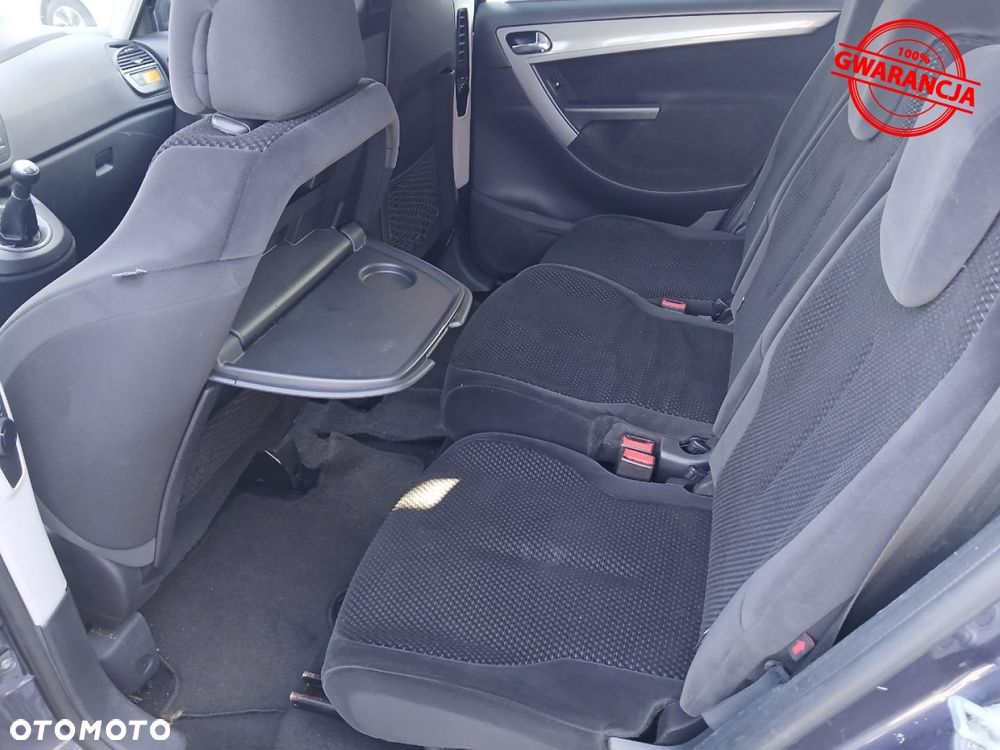 Citroën C4 Grand Picasso - 26