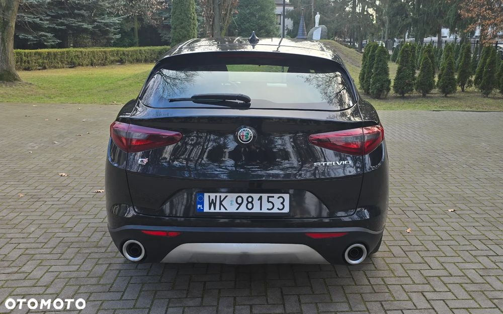 Alfa Romeo Stelvio 2.2 JTDM Super - 6