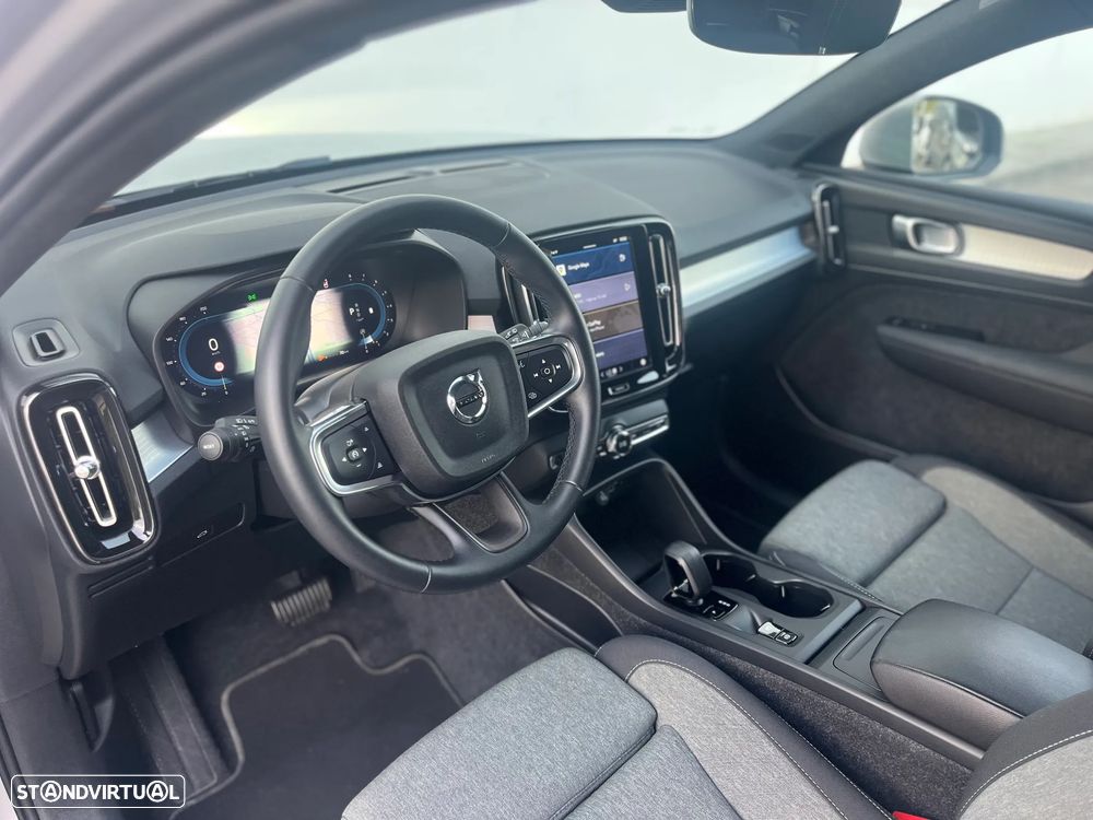Volvo XC 40 2.0 B3 Core - 14