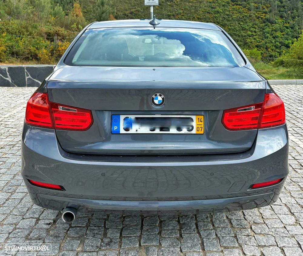 BMW 318 d - 4