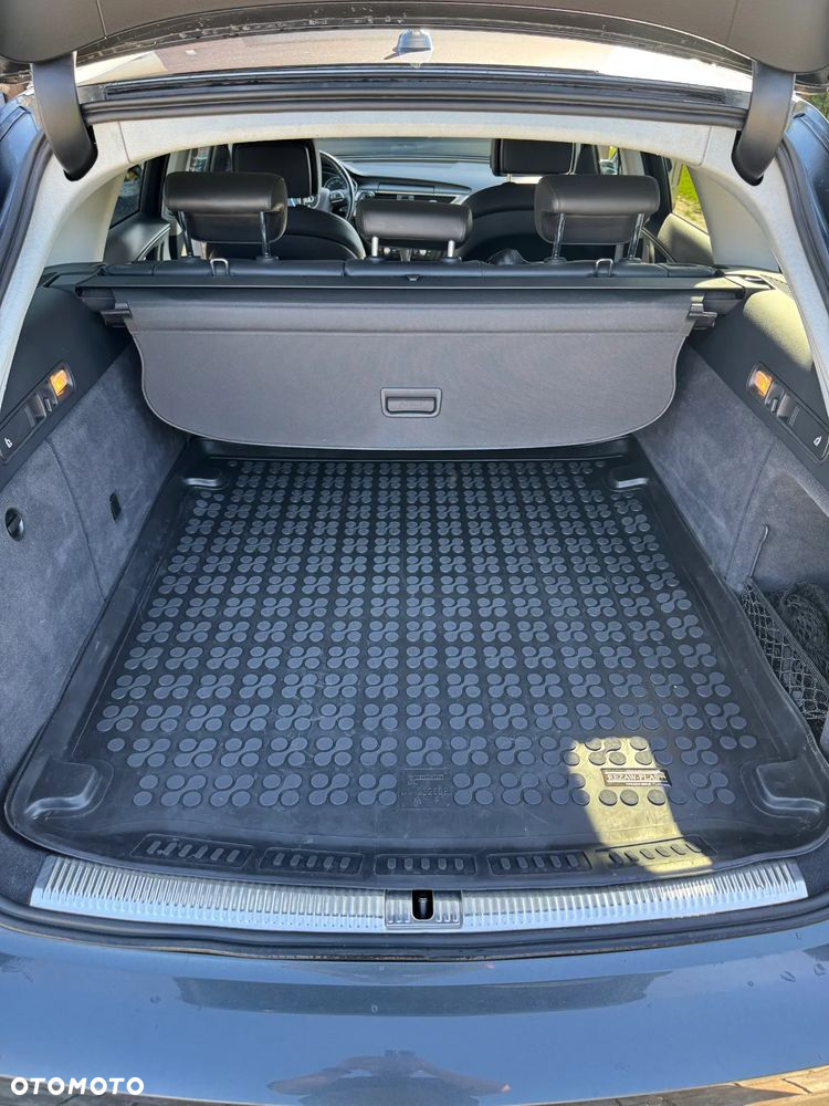 Audi A6 Avant 2.0 TDI ultra S tronic - 13