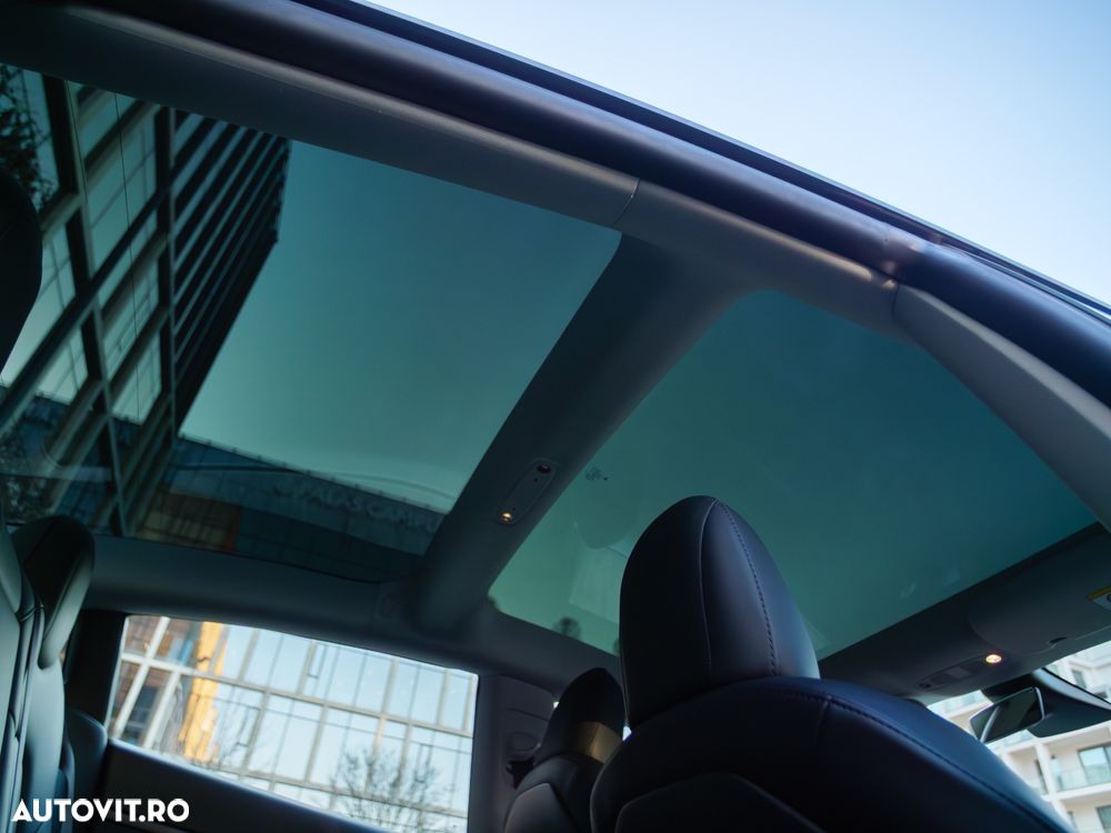 Tesla Model 3 Langstreckenbatterie Allradantrieb Dual Motor - 7