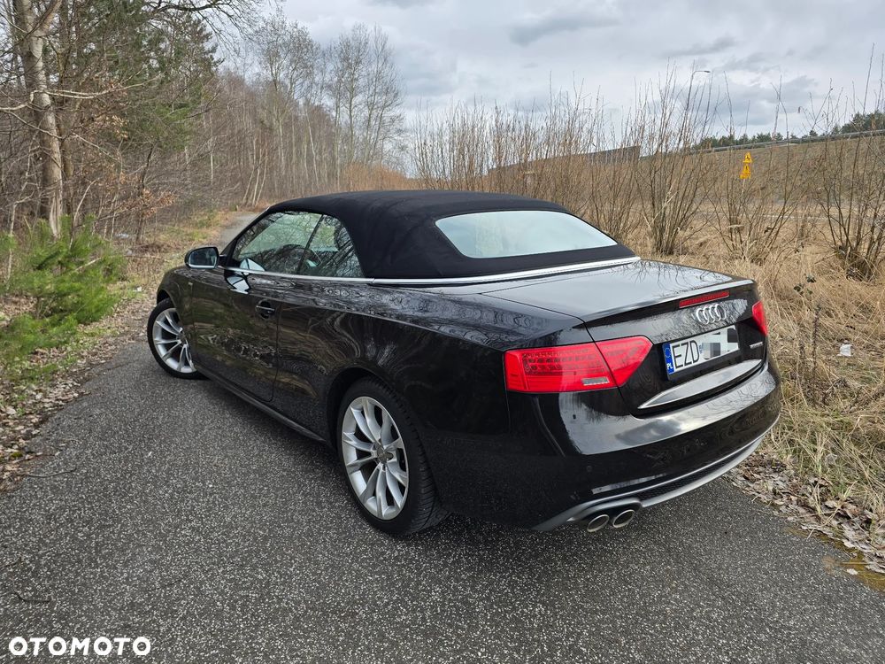 Audi A5 Cabrio 2.0 TDI DPF (clean diesel) - 4