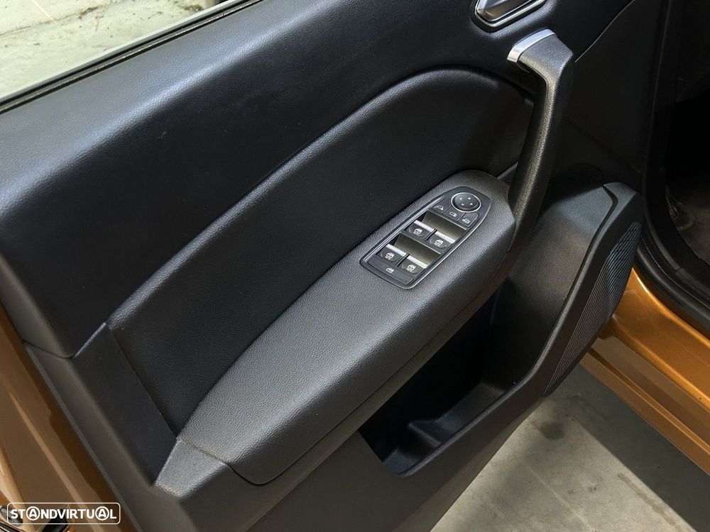Renault Captur - 26