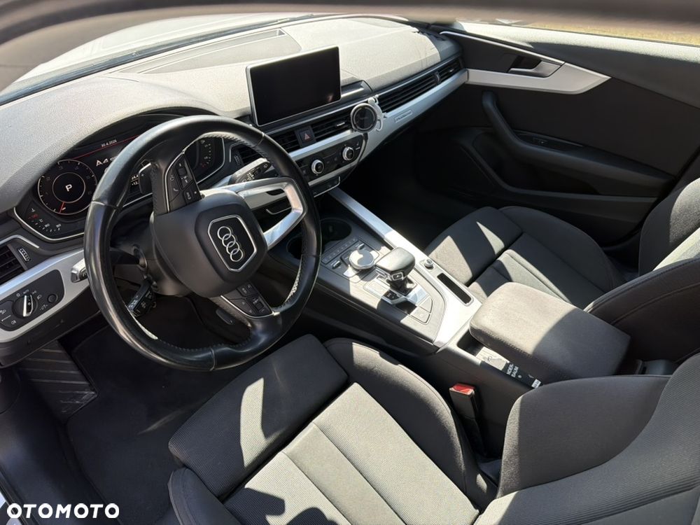 Audi A4 Allroad - 10