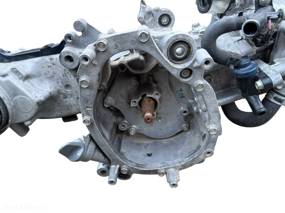 Silnik Honda PCX 125  10-13  Mocowanie górne - 4