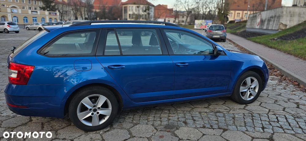 Skoda Octavia 1.6 TDI Ambition - 14
