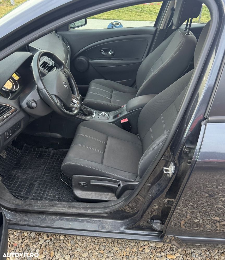 Renault Megane 1.5 dCi Dynamique - 7