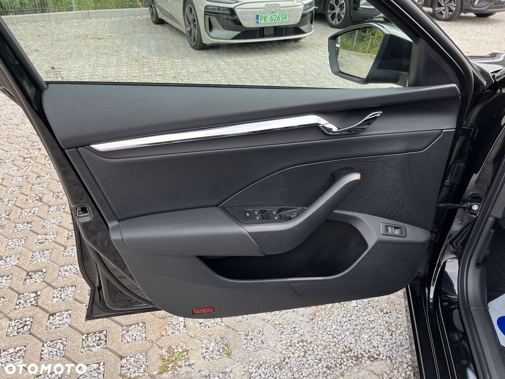 Skoda Octavia 1.5 TSI ACT Style - 11