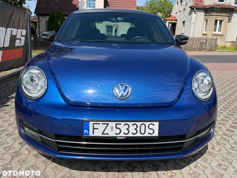 Volkswagen New Beetle - 3