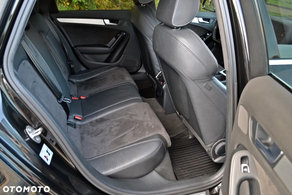 Audi A4 Avant 40 TDI quattro S tronic S line - 20