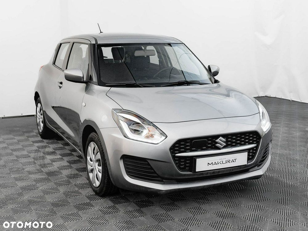 Suzuki Swift - 4
