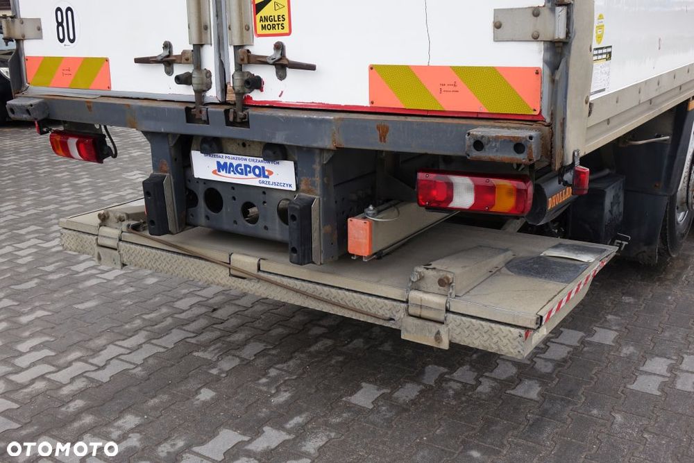 Mercedes-Benz ANTOS / 320 KM / 6x2 / FURGON / KONTENER / AUTOMAT / EURO 6 / OŚ PODNOSZONA - SKRĘTNA /  WINDA ZAŁADUNKOWA / - 18