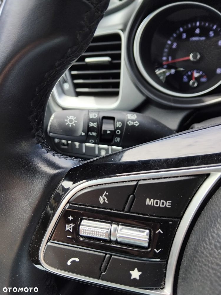 Kia Ceed 1.5 T-GDI M - 11