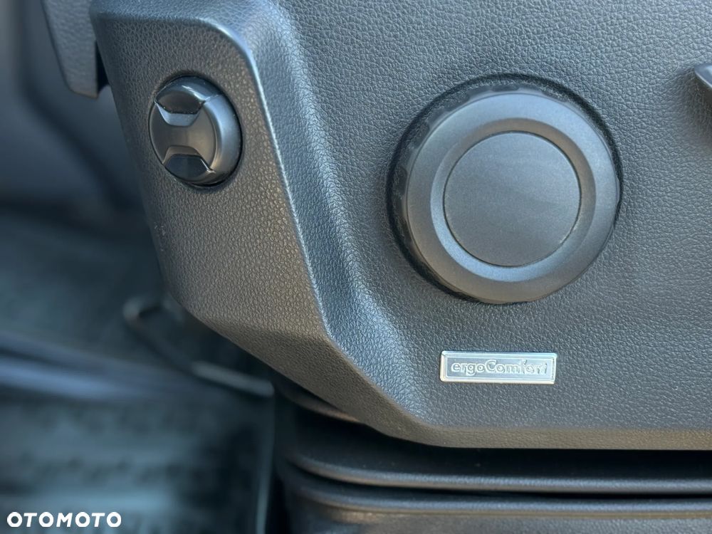 Volkswagen Crafter 2.0 140KM / Długi L4 H2 / Automat DSG / 2022 ROK PRODUKCJI / 245.081KM PRZEBIEG / Serwis ASO / Bezwypadkowy / Zarejestrowany w PL - 28