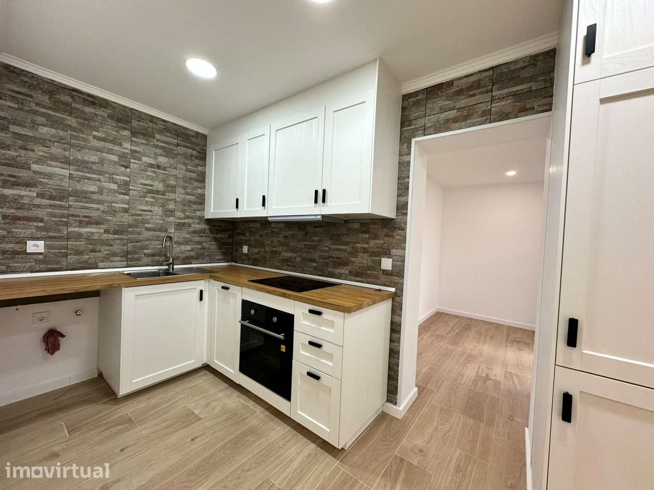 T2 - Terraço c/ 20m² - Baixa da Banheira - Grande imagem: 4/13