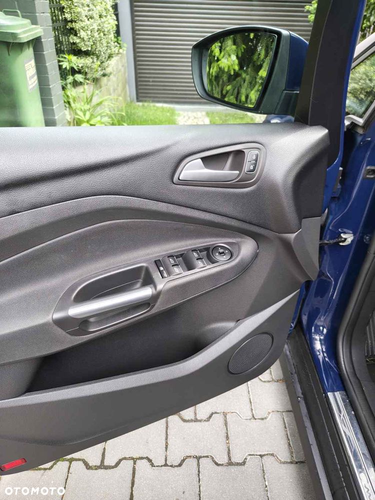 Ford C-MAX - 11