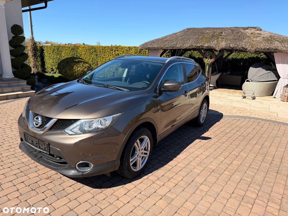 Nissan Qashqai 1.6 DCi N-Connecta - 1