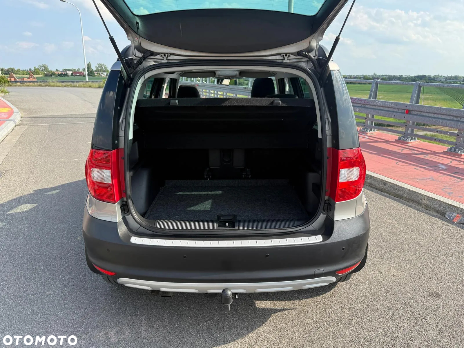 Skoda Yeti 2.0 TDI DPF 4x4 Adventure DSG - 8