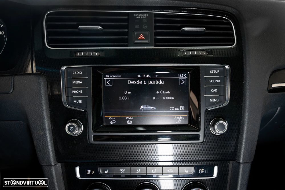 VW Golf GTI Performance BlueMotion DSG - 26