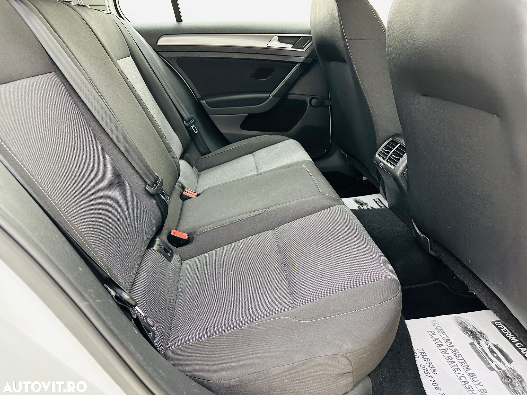 Volkswagen Golf - 19