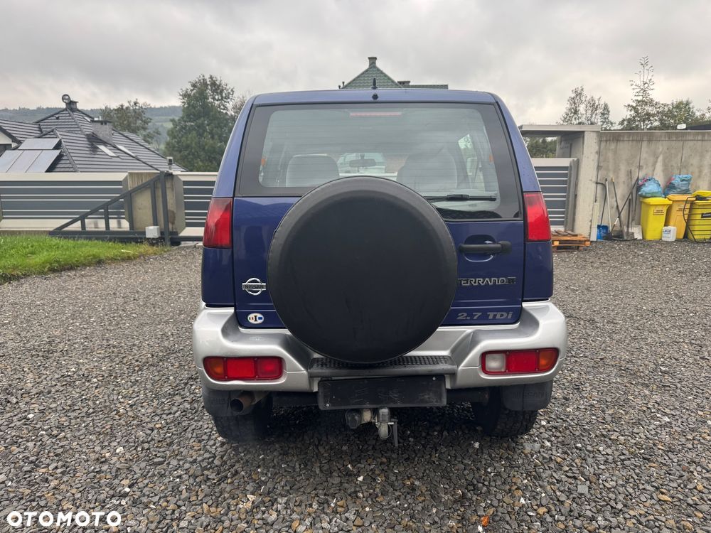 Nissan Terrano - 6