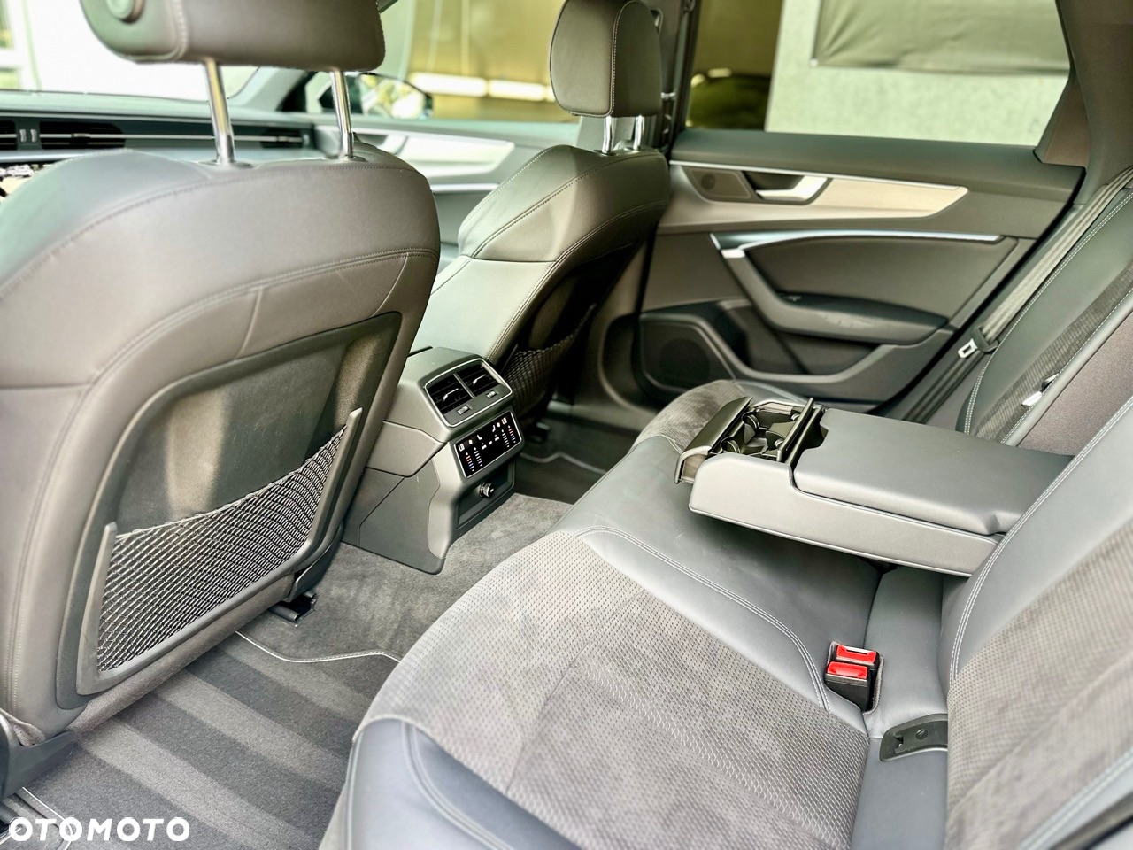 Audi A6 Avant 50 TFSI e PHEV Quattro S Line S tronic - 28